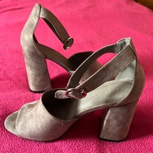 Women shoes